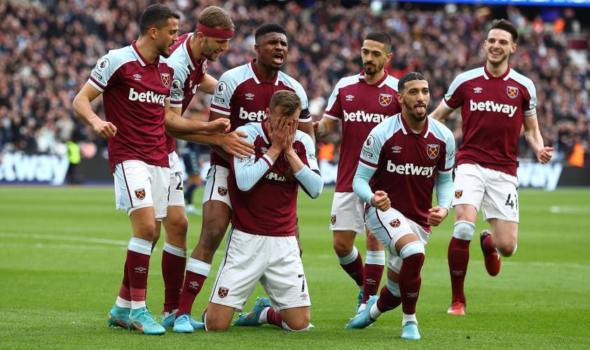 德乙战报：邦杜、皮克勒破门，汉诺威3-0卡尔斯鲁厄