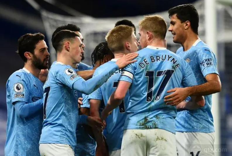 法尔克：拜仁对于帕续约越来越有信心，金钱并非关键因素