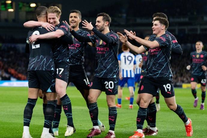 热刺旧将：弗兰克每隔五分钟就改变战术，澳波更有魄力