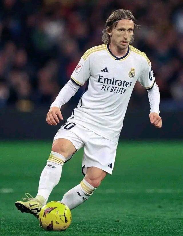 圣吉罗斯主帅：我们展现出了勇气和激情，对球队表现感到满意