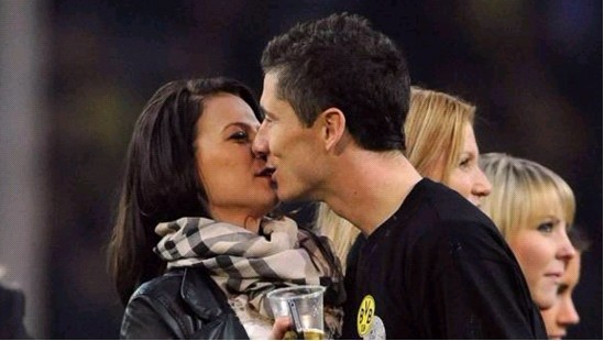 来支持谁的？贝克汉姆现身迈凯伦车队P房